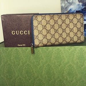 Gucci wallet
